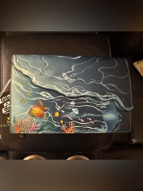 Loungefly Disney Moana Ocean Wave Crossbody Bag - NWT - Glow in the Dark